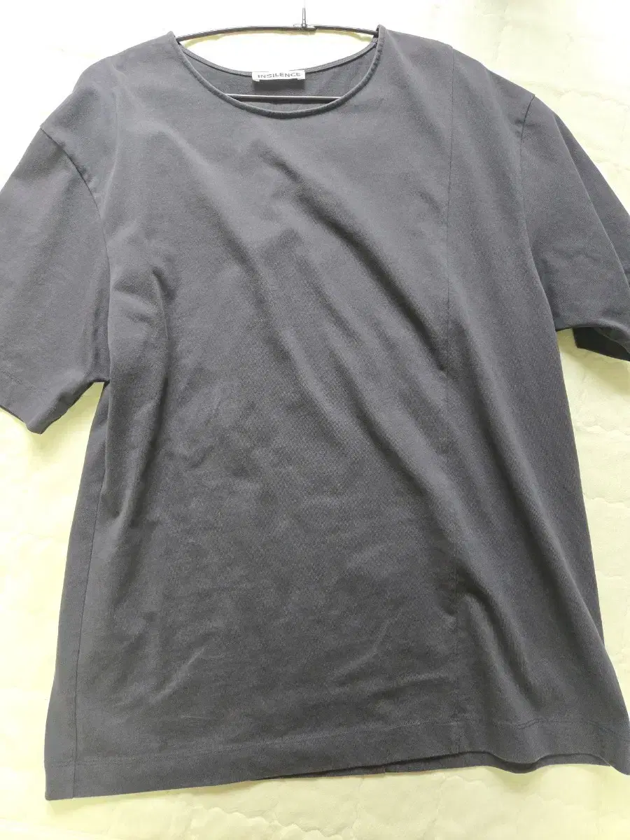 LMOOD | 엘무드 Lmood Luna Garment Dyeing Half T-Shirt Beige LMOOD | 엘무드 Lmood Luna Garment Dyeing Half T-Shirt Beige